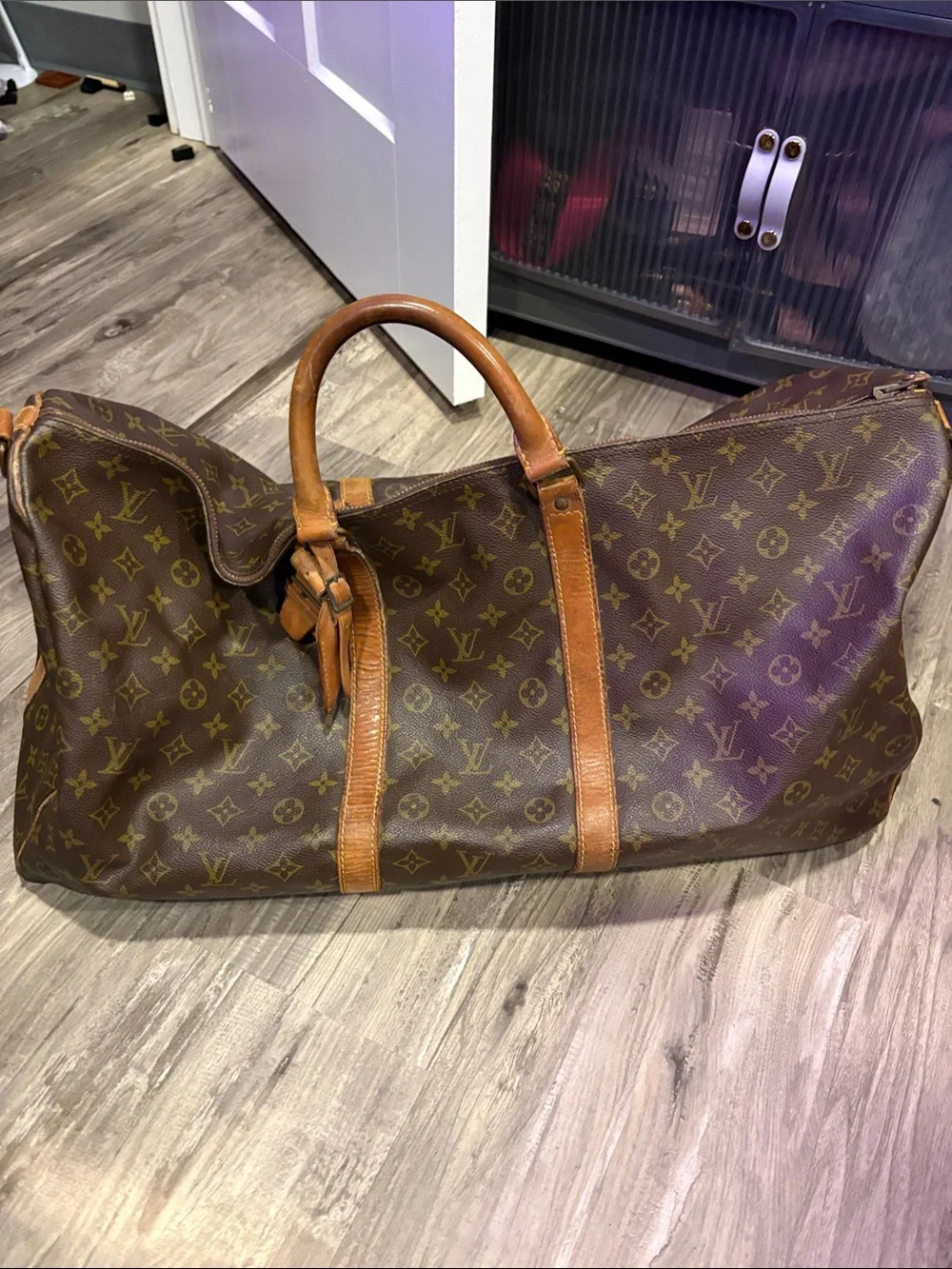 Authentic Vintage Louis Vuitton Keepall 55 Bandolier Brown Monogram Canvas - Picture 1 of 12